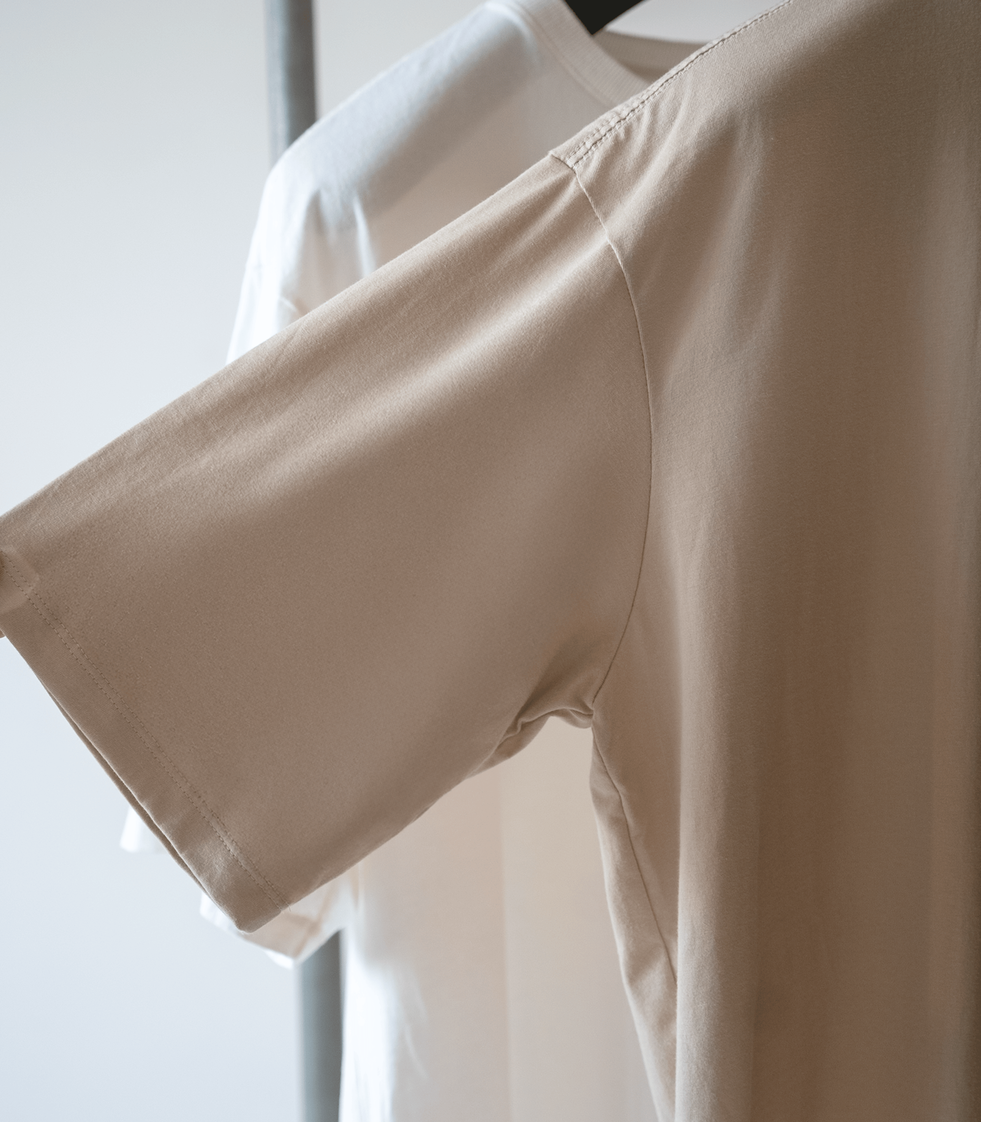 Oversized THAGGY — Archive 001